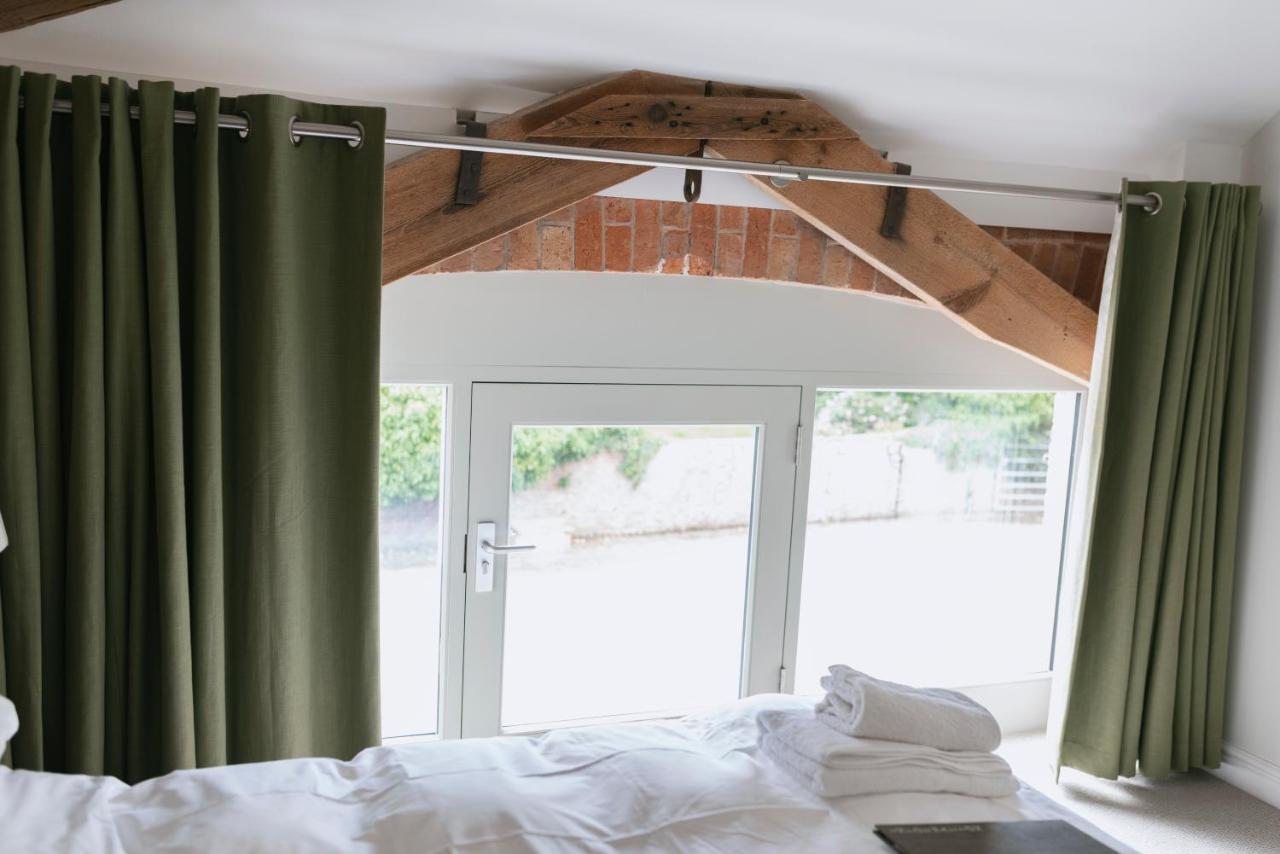 Bed & Breakfast Tuppenhurst Barn